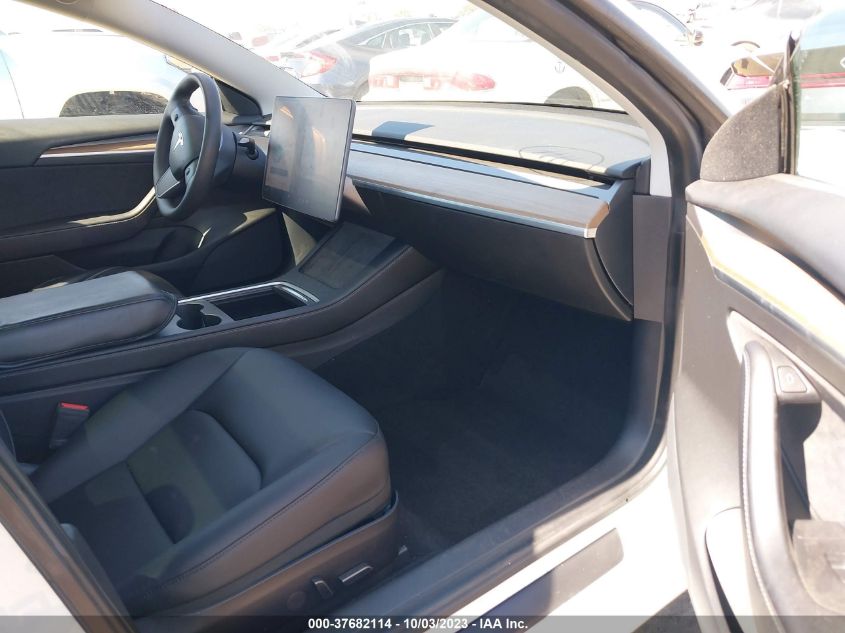 2021 TESLA MODEL 3 - 5YJ3E1EB0MF044702