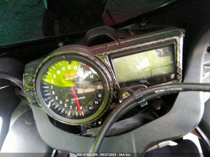 2005 SUZUKI GSX-R750 K - JS1GR7JA252100322