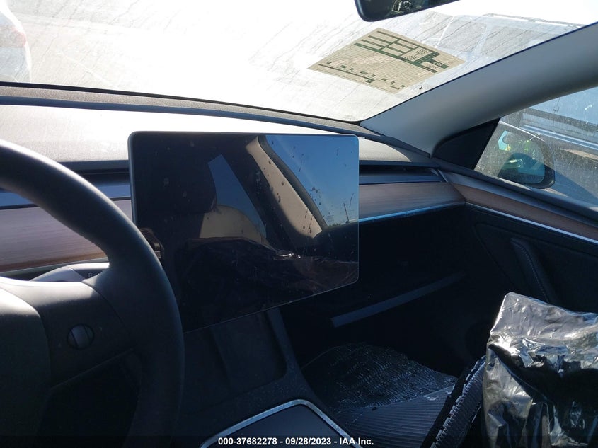 VIN 7SAYGDEE0PF809457 2023 TESLA MODEL Y LONG RANGE