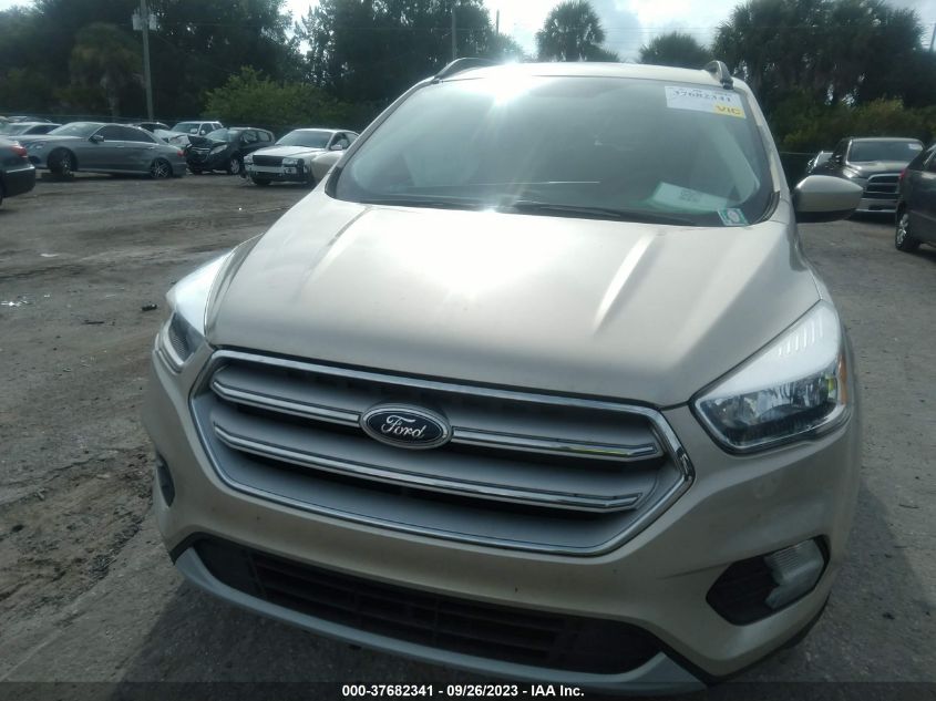 2018 FORD ESCAPE SE - 1FMCU0GD7JUB36755