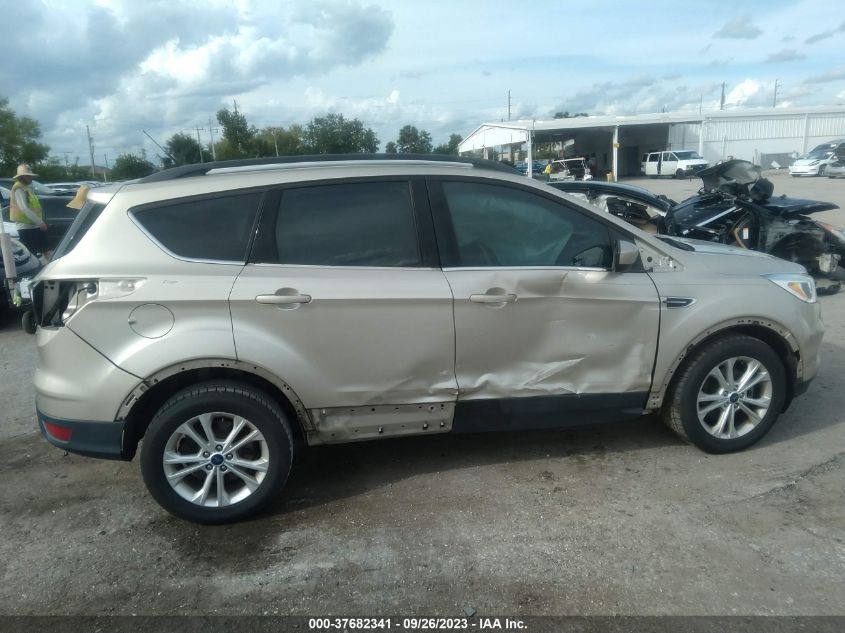 2018 FORD ESCAPE SE - 1FMCU0GD7JUB36755