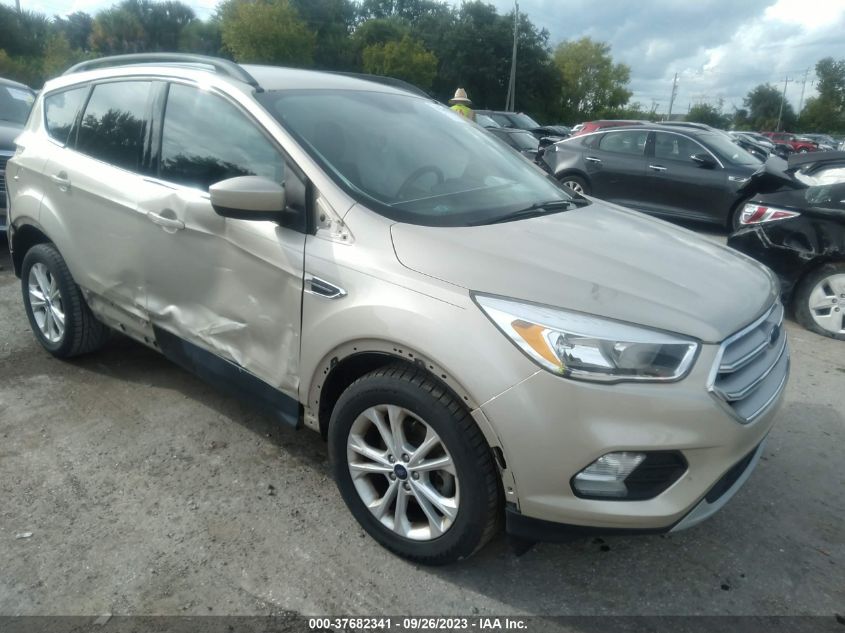 2018 FORD ESCAPE SE - 1FMCU0GD7JUB36755