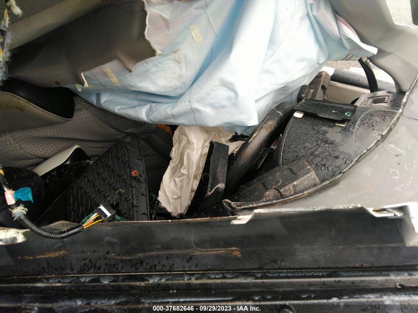2015 TOYOTA CAMRY XLE/SE/LE/XSE - 4T1BF1FK4FU024949