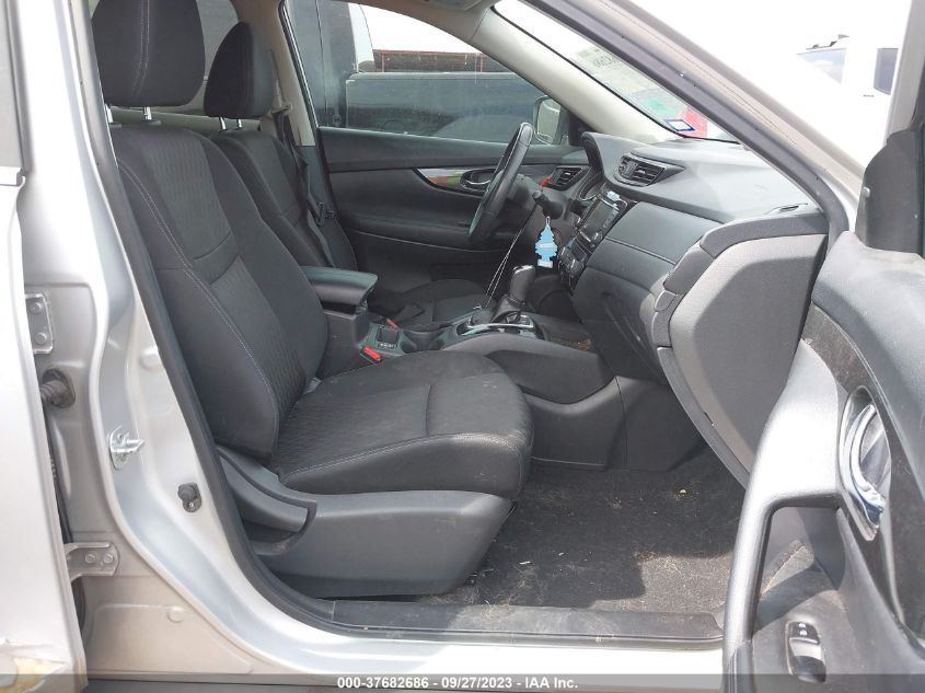 2018 NISSAN ROGUE SV - KNMAT2MT3JP551527