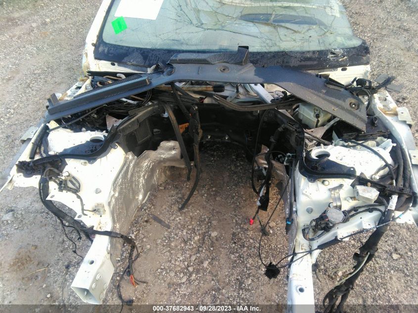 2015 MERCEDES-BENZ S-CLASS S 550 - WDDUG8CB8FA158216