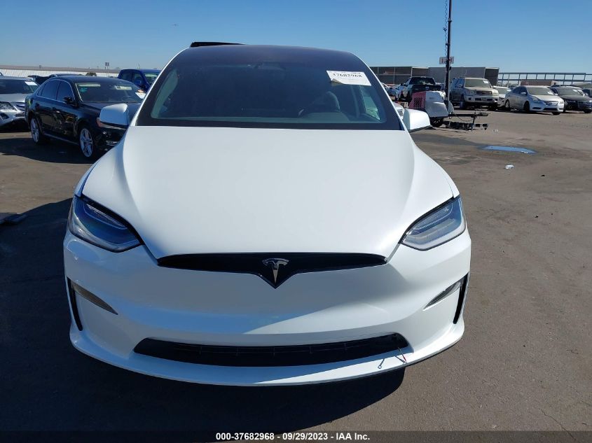 7SAXCBE68PF398068 Tesla Model X PLAID 10