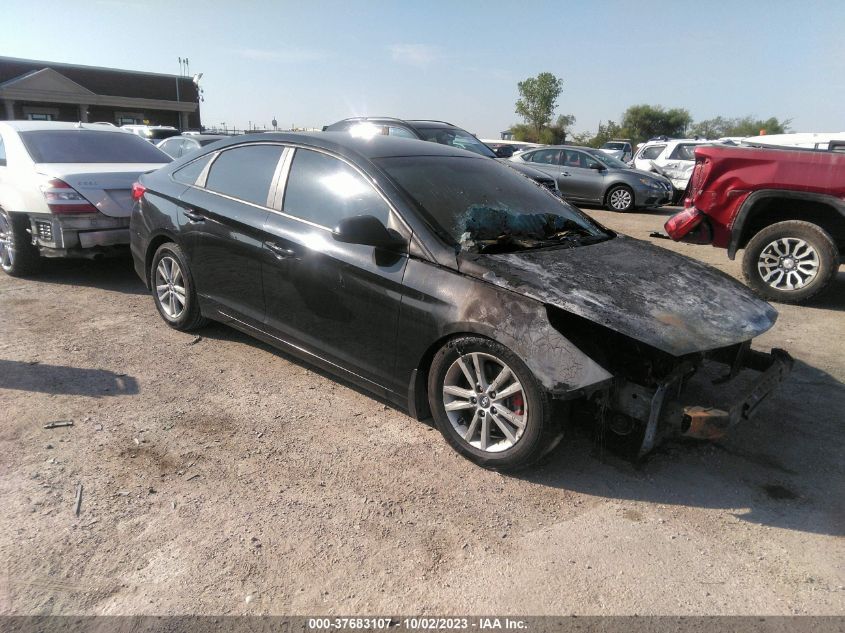 2016 HYUNDAI SONATA 2.4L SE - 5NPE24AF6GH289487