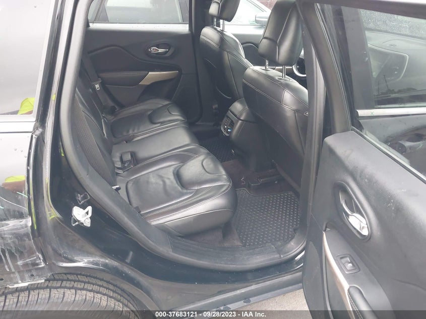 VIN 1C4PJMCS5HW579642 2017 JEEP CHEROKEE LATITUDE