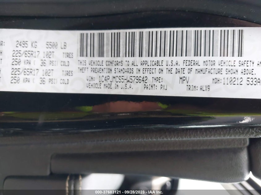 VIN 1C4PJMCS5HW579642 2017 JEEP CHEROKEE LATITUDE