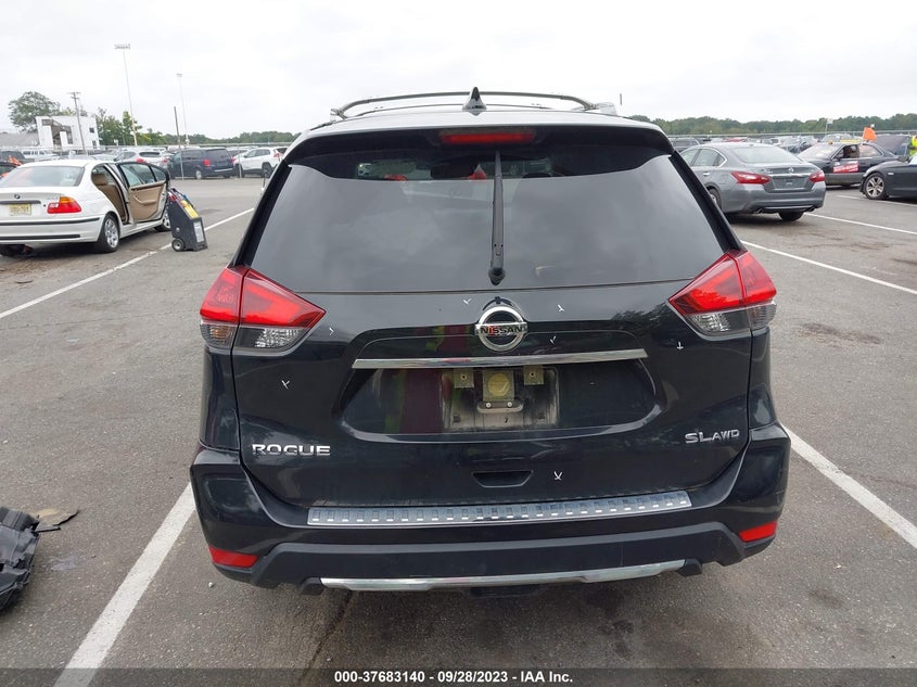 VIN JN8AT2MV2JW311347 2018 NISSAN ROGUE SL