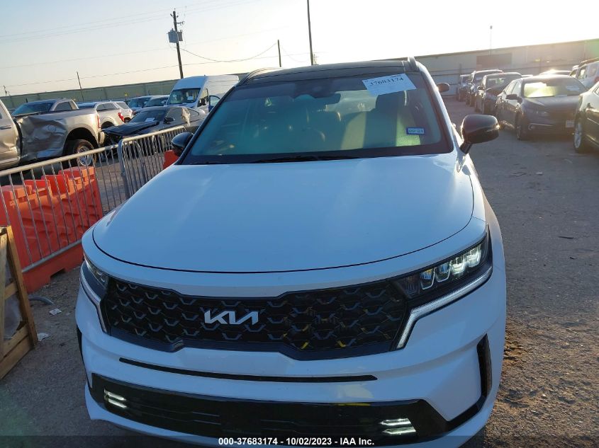 2022 KIA SORENTO EX - 5XYRH4LFXNG146107