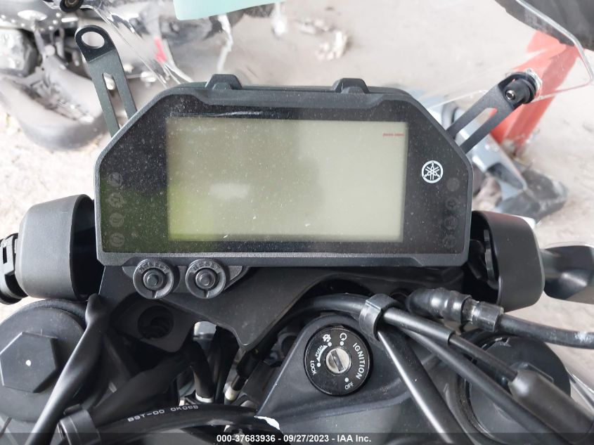 2021 YAMAHA MT-03 MH3RH20Y1MK004118