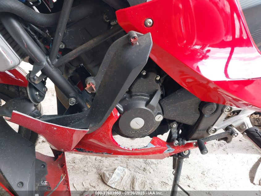 2015 HONDA CBR300 RA - MLHNC5151F5100508