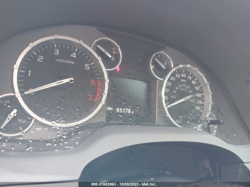2017 TOYOTA TUNDRA 2WD SR5 - 5TFEM5F15HX117163