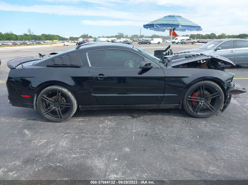 2014 FORD MUSTANG V6 - 1ZVBP8AM3E5325091