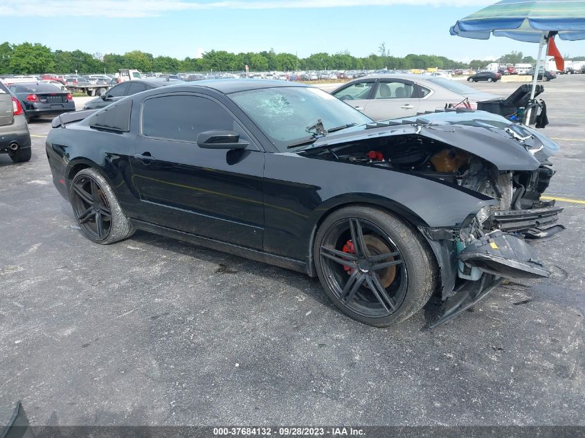 2014 FORD MUSTANG V6 - 1ZVBP8AM3E5325091