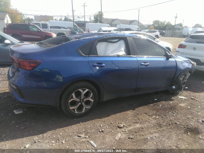 3KPF24AD5KE073873 Kia Forte LXS 12