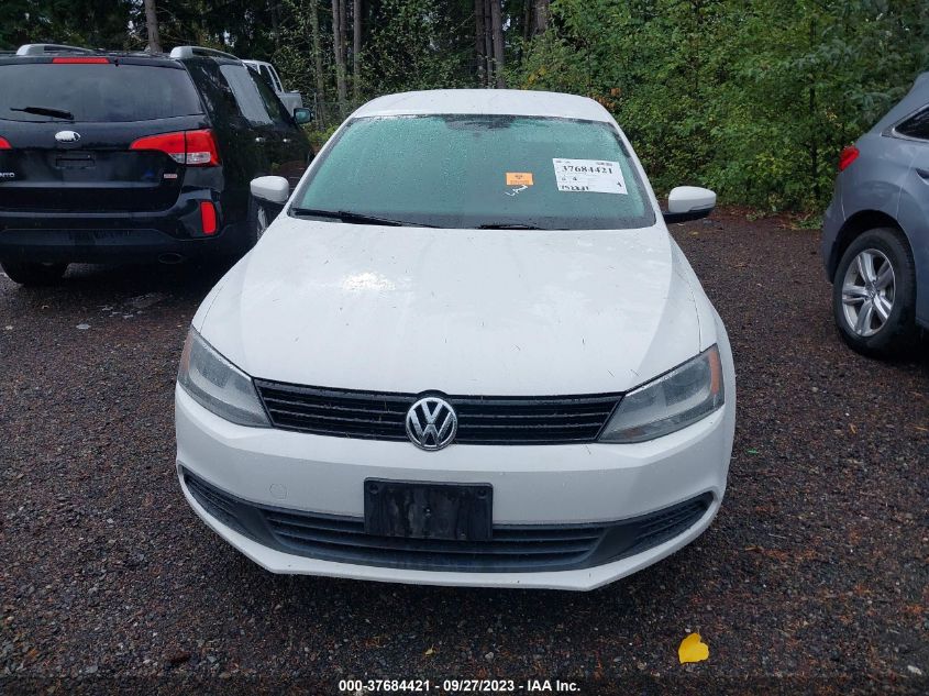 2014 VOLKSWAGEN JETTA SEDAN SE - 3VWD17AJ4EM232052