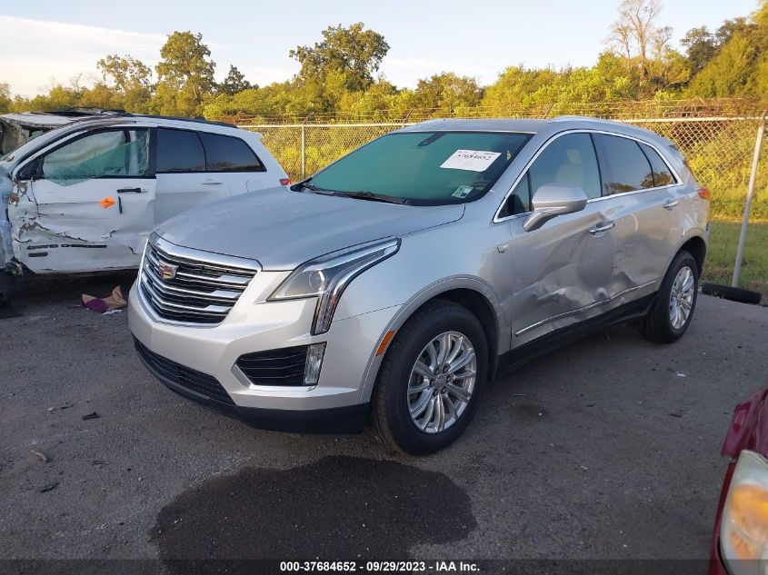 1GYKNARS3KZ106388 Cadillac XT5 FWD 2