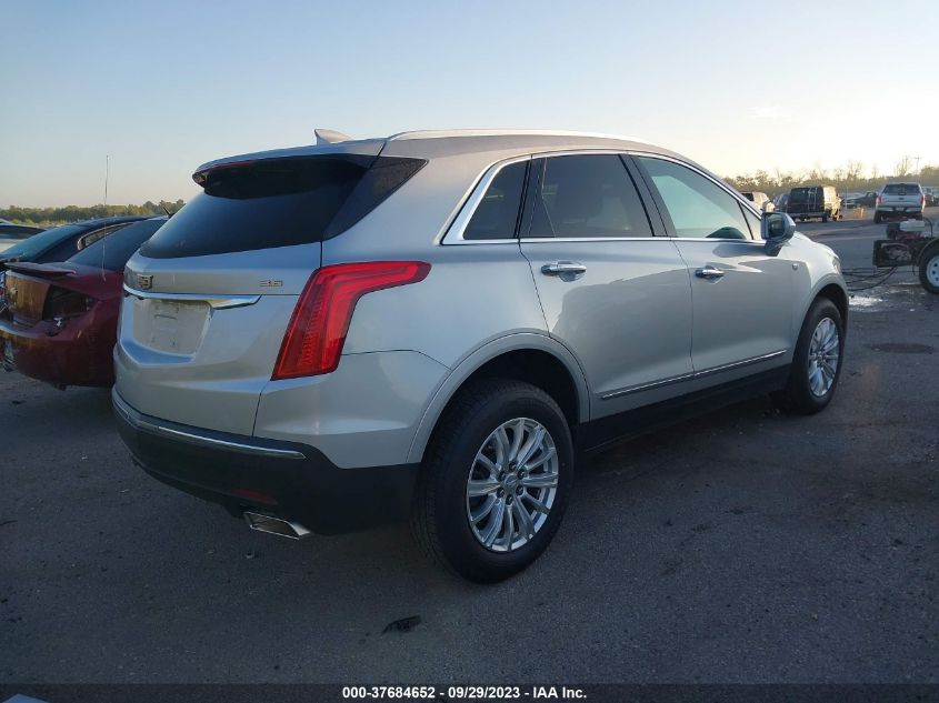 1GYKNARS3KZ106388 Cadillac XT5 FWD 4