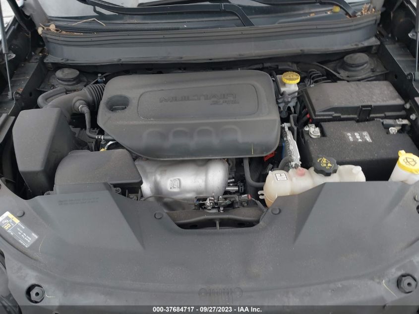 2019 JEEP CHEROKEE LATITUDE - 1C4PJLCB4KD331525