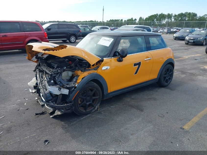 2015 MINI COOPER HARDTOP S WMWXP7C59F2A38950