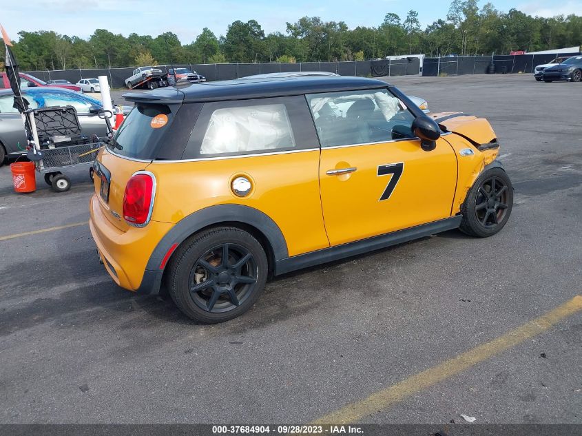 2015 MINI COOPER HARDTOP S WMWXP7C59F2A38950