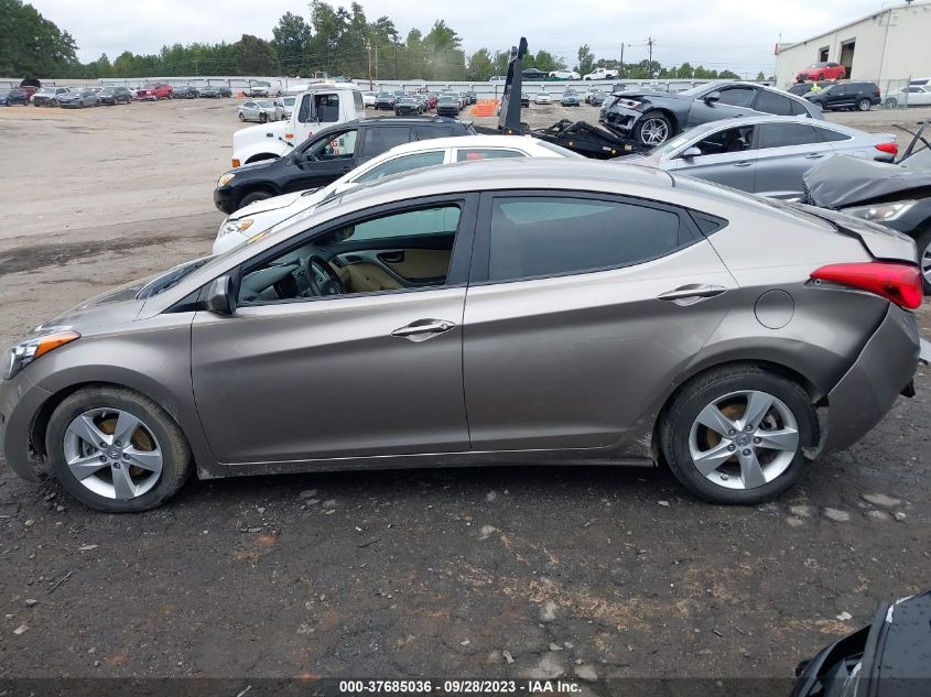 2013 HYUNDAI ELANTRA GLS - 5NPDH4AE9DH181801