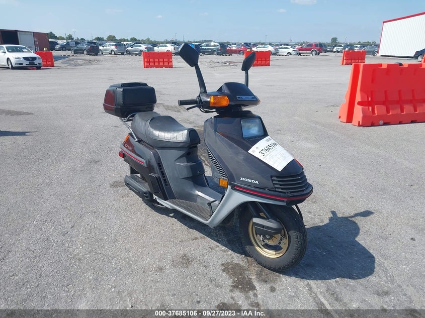 JH2MF0107HK200766 HONDA CH250 Photo 1