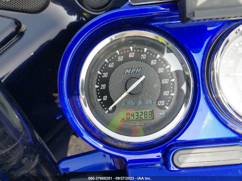 2012 HARLEY-DAVIDSON FLTRXSE CVO ROAD GLIDE CUSTOM 1HD1TC813CB954582