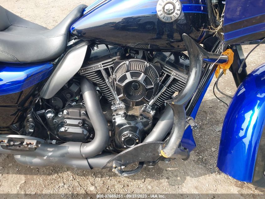 2012 HARLEY-DAVIDSON FLTRXSE CVO ROAD GLIDE CUSTOM 1HD1TC813CB954582
