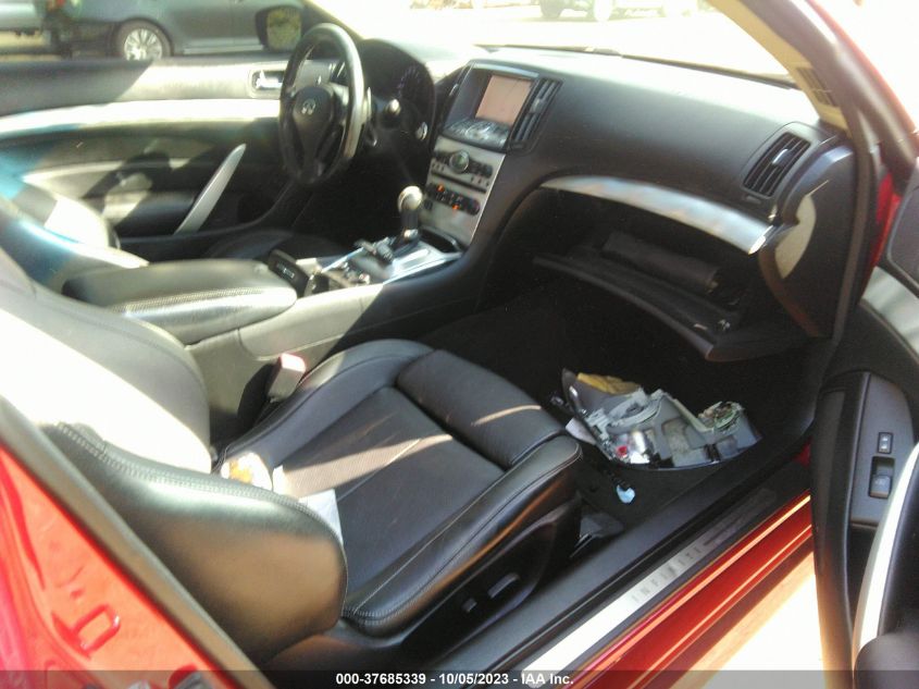 2014 INFINITI Q60 COUPE JN1CV6EL3EM131365
