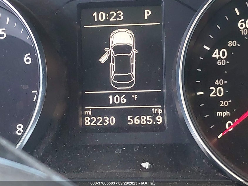 VIN 1VWAT7A31HC025137 2017 VOLKSWAGEN PASSAT S