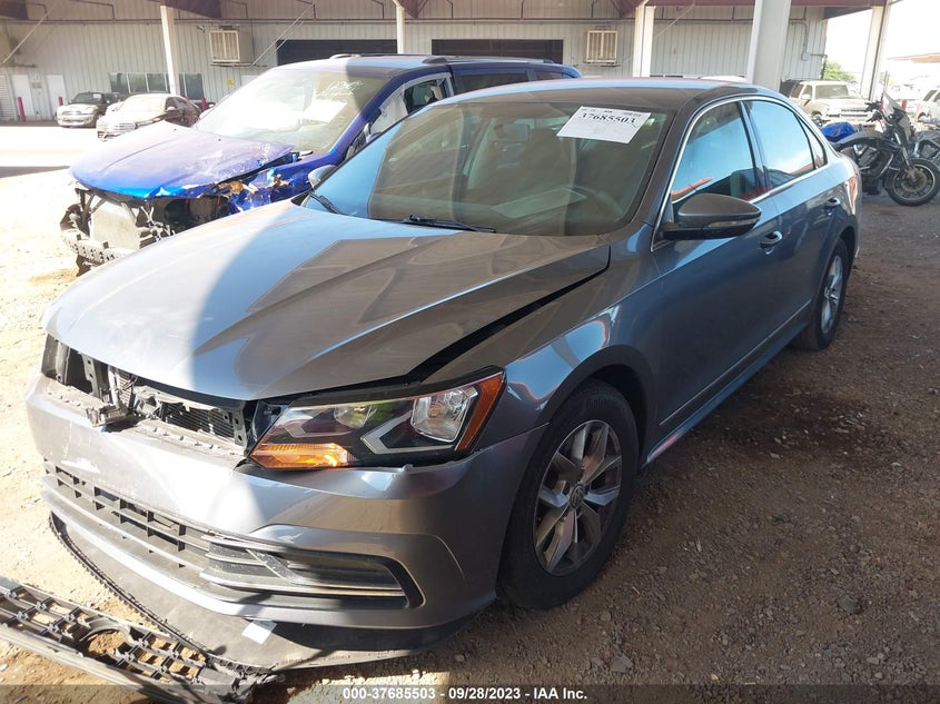 VIN 1VWAT7A31HC025137 2017 VOLKSWAGEN PASSAT S