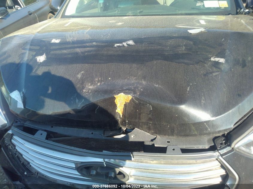 2017 HYUNDAI SANTA FE SE - KM8SMDHF2HU220284