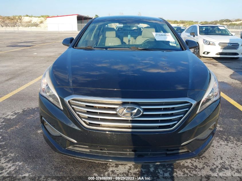 2017 HYUNDAI SONATA SE - 5NPE24AF0HH478086