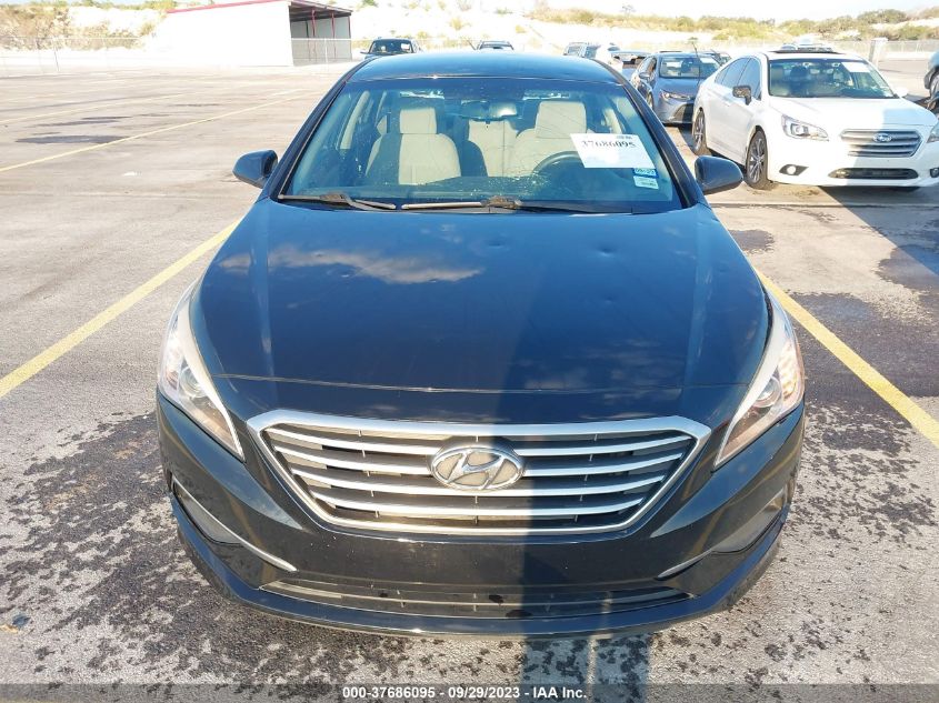 2017 HYUNDAI SONATA SE - 5NPE24AF0HH478086