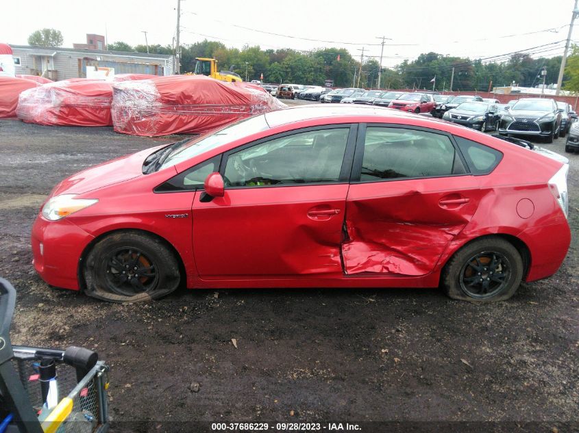 2014 TOYOTA PRIUS FOUR/FIVE/THREE/ONE/TWO - JTDKN3DU3E0381729