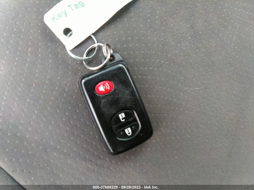 2014 TOYOTA PRIUS FOUR/FIVE/THREE/ONE/TWO - JTDKN3DU3E0381729
