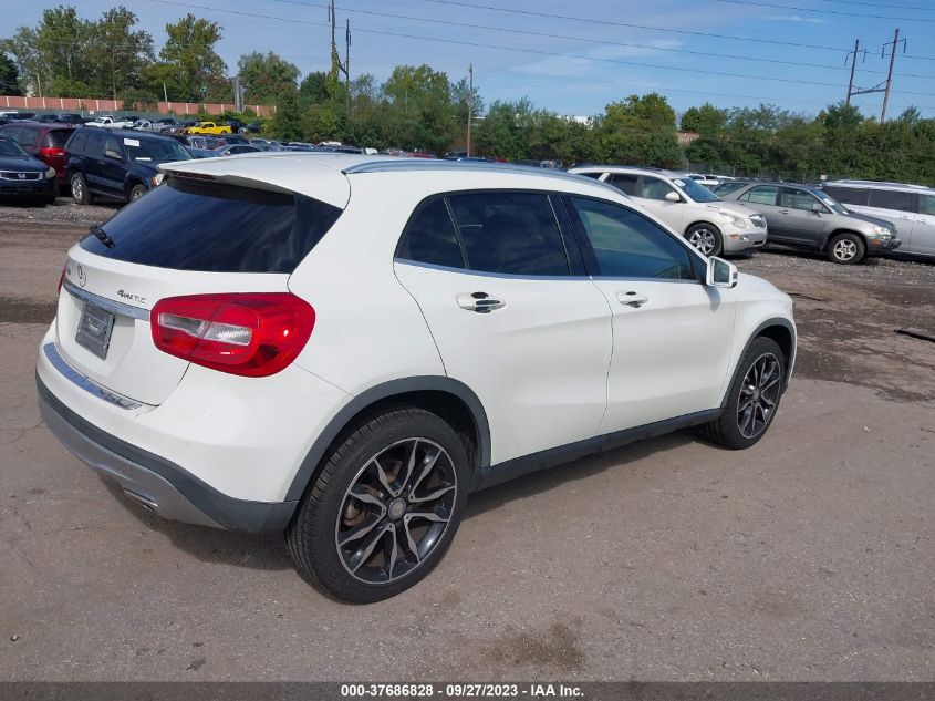 2015 MERCEDES-BENZ GLA 250 WDCTG4GB5FJ173274
