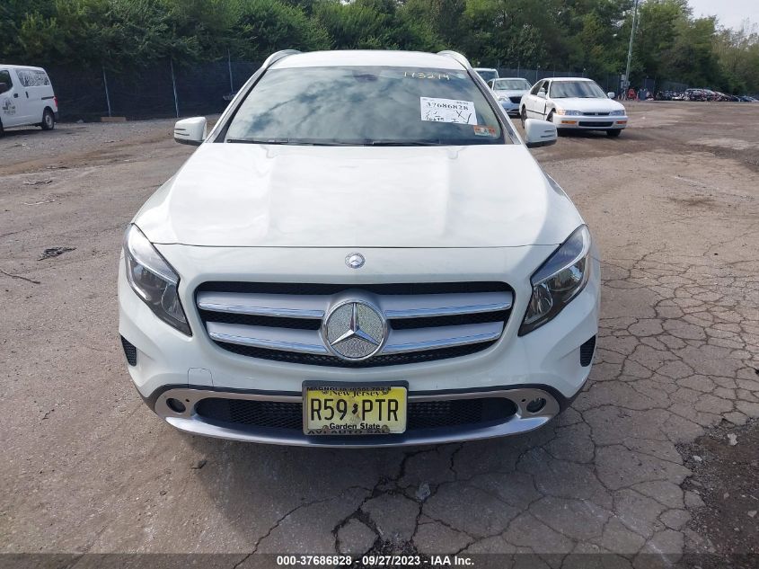 2015 MERCEDES-BENZ GLA 250 WDCTG4GB5FJ173274