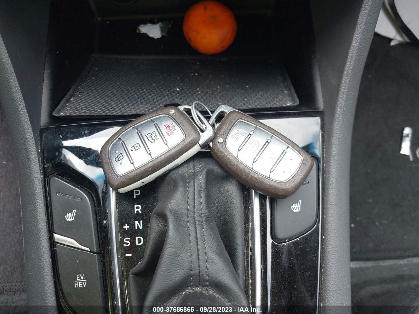 2019 HYUNDAI IONIQ PLUG-IN HYBRID - KMHC65LD8KU169133