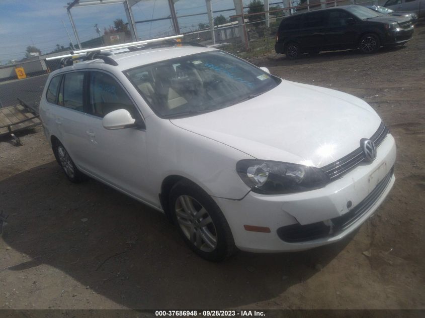 2013 VOLKSWAGEN JETTA SPORTWAGEN TDI - 3VWPL7AJ3DM646428