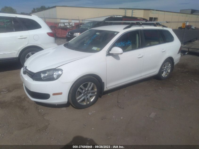 2013 VOLKSWAGEN JETTA SPORTWAGEN TDI - 3VWPL7AJ3DM646428