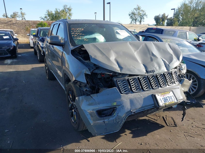 VIN 1C4RJEAGXKC698700 2019 JEEP GRAND CHEROKEE ALTITUDE