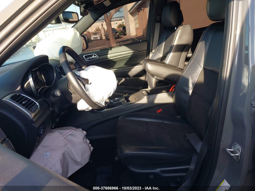 VIN 1C4RJEAGXKC698700 2019 JEEP GRAND CHEROKEE ALTITUDE