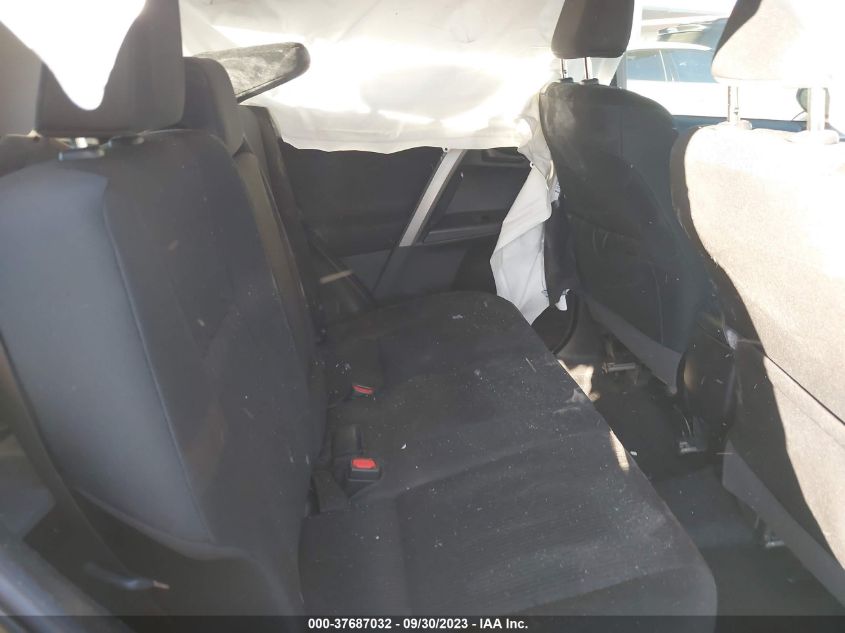 VIN 2T3ZFREV6JW497793 2018 TOYOTA RAV4 LE
