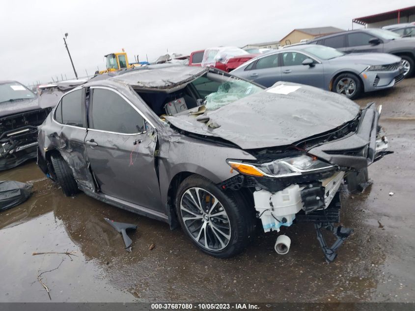 2020 TOYOTA CAMRY SE/SE NIGHT SHADE - 4T1G11AK8LU934742