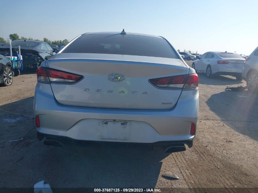 2018 HYUNDAI SONATA SPORT - 5NPE34AF0JH636462