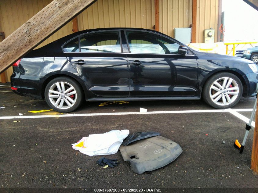 2013 VOLKSWAGEN GLI 3VW467AJ7DM237844